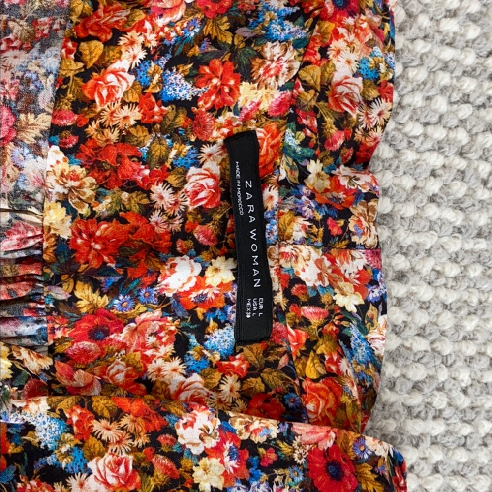 Blouse - Picture 2 of 2